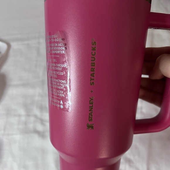 Stanley x starbucks Pink Tumbler - Picture 2 of 5